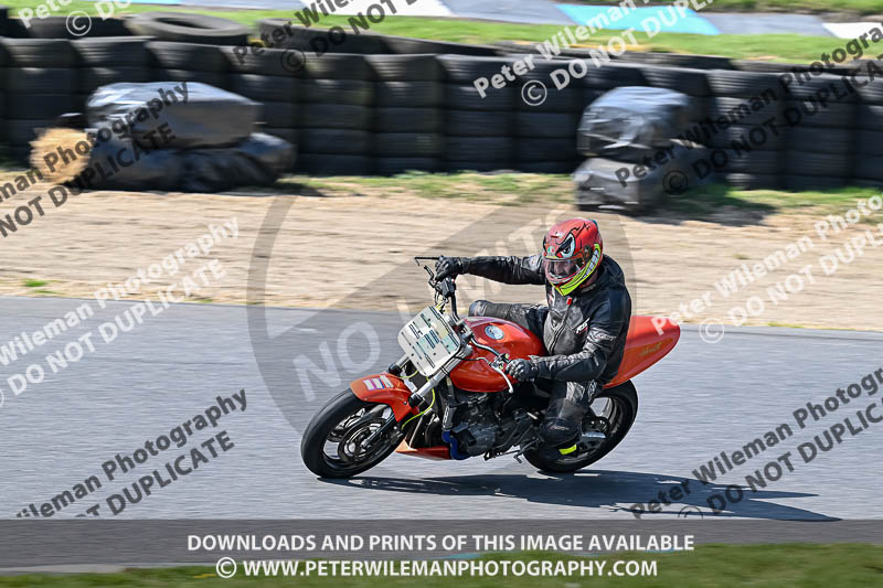 enduro digital images;event digital images;eventdigitalimages;lydden hill;lydden no limits trackday;lydden photographs;lydden trackday photographs;no limits trackdays;peter wileman photography;racing digital images;trackday digital images;trackday photos